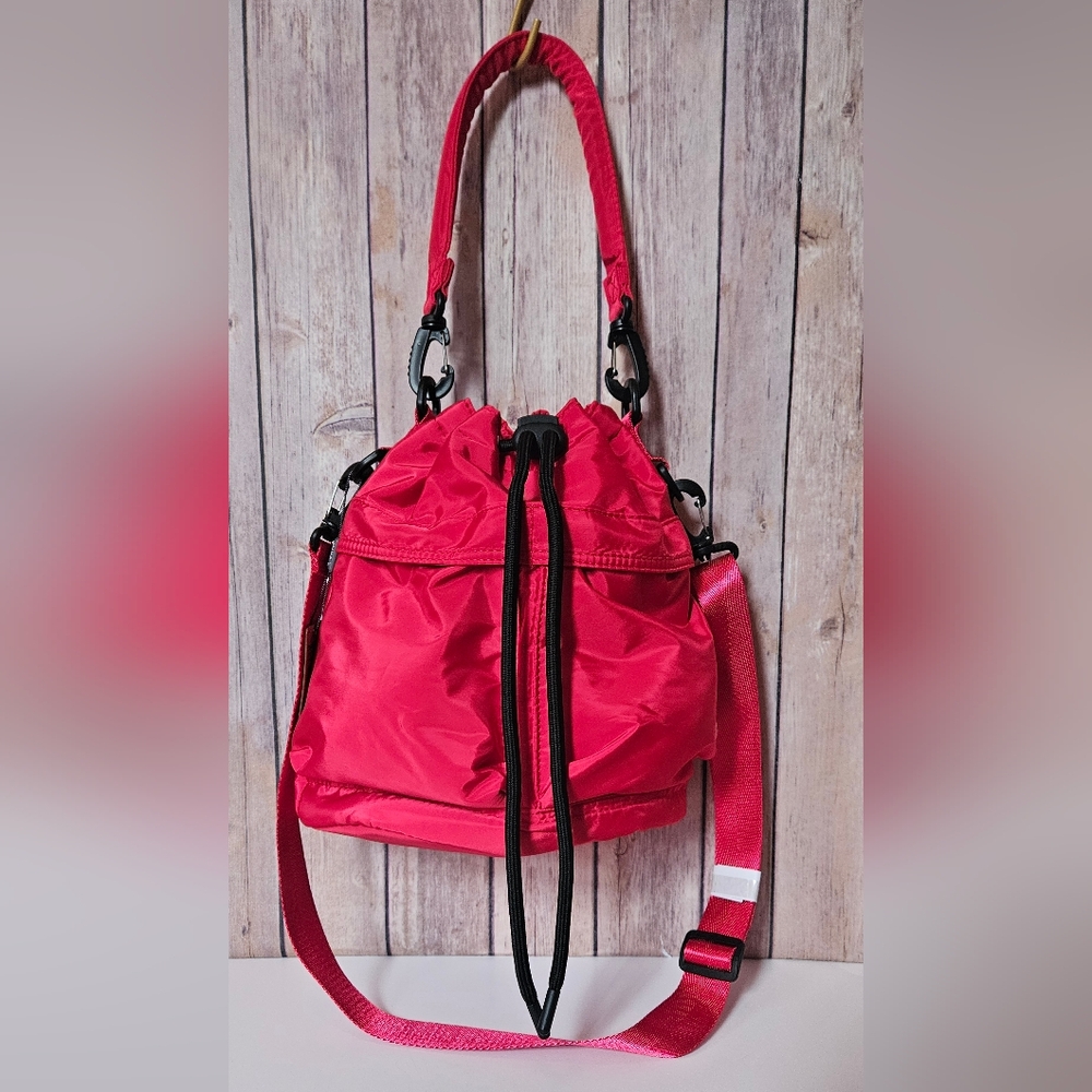 BearPaw Drawstring Handbag With Crossbody Strap NWT